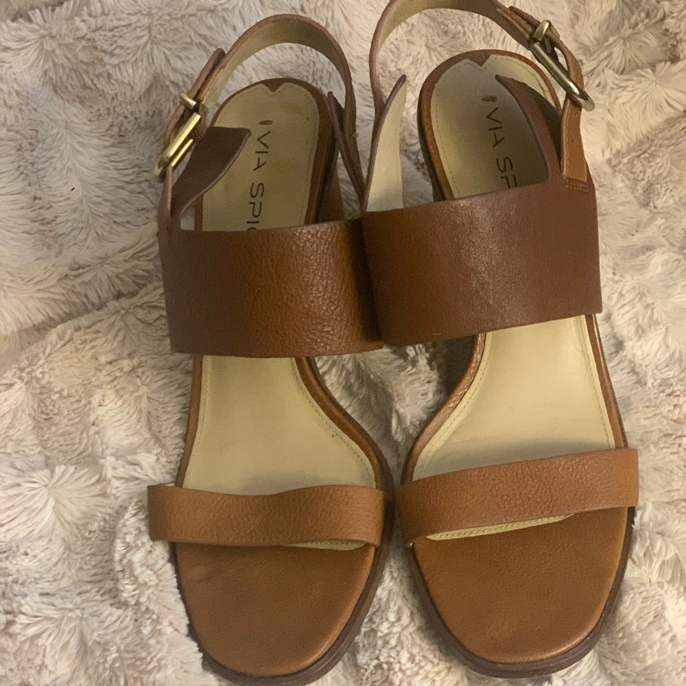 FINAL REDUCTION Via Spiga Cognac heeled sandals.